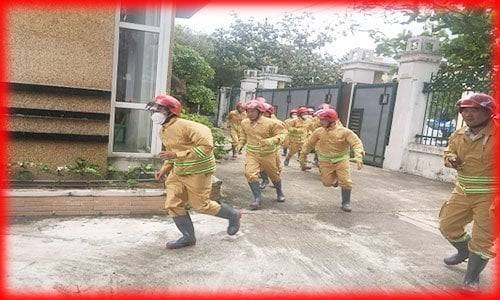 Đội phòng cháy chữa cháy cơ sở có vai trò và nhiệm vụ gi? Đội phòng cháy chữa cháy cơ sở có vai trò và nhiệm vụ gi?