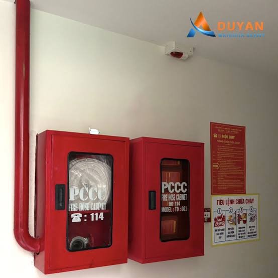 Họng nước chữa cháy vách tường 1 Họng nước chữa cháy vách tường trong tủ chữa cháy