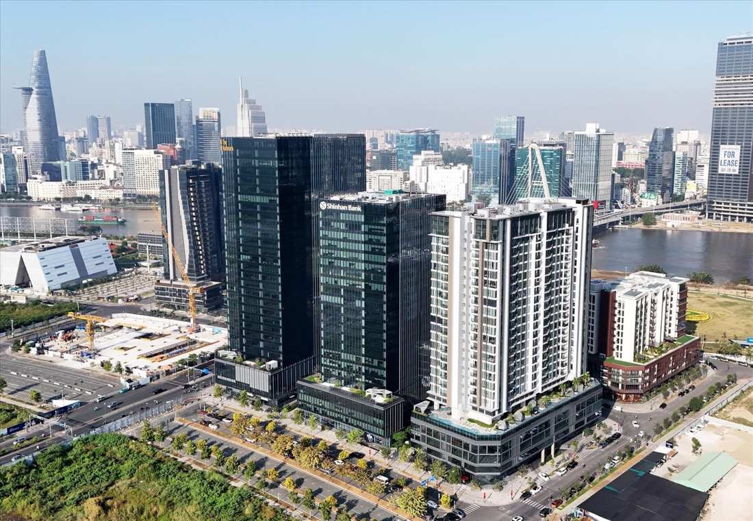 Dự án tiêu biểu — Công trình đã triển khai hệ thống báo cháy, PCCC 3 Tòa nhà Trung tâm Tài chính Quốc tế tại số 8 Nguyễn Huệ, Quận 1, TP.HCM, nhìn từ trên cao